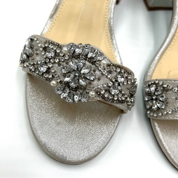 Blue Betsey Johnson Size 7 Mel Jeweled Silver Block Heels Dress Sandals Shoes - Picture 5 of 15